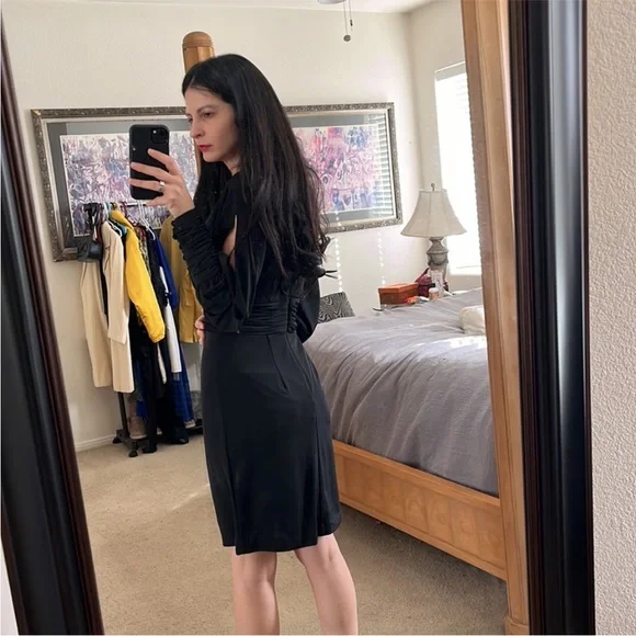 Faviana Glamour Black dress size 2 long sleeve - Picture 8 of 10